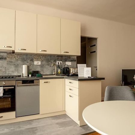 Petofi Family Apartman Debrecen Exteriör bild