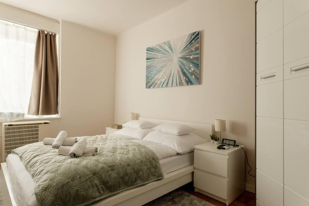 Petofi Family Apartman Debrecen Exteriör bild